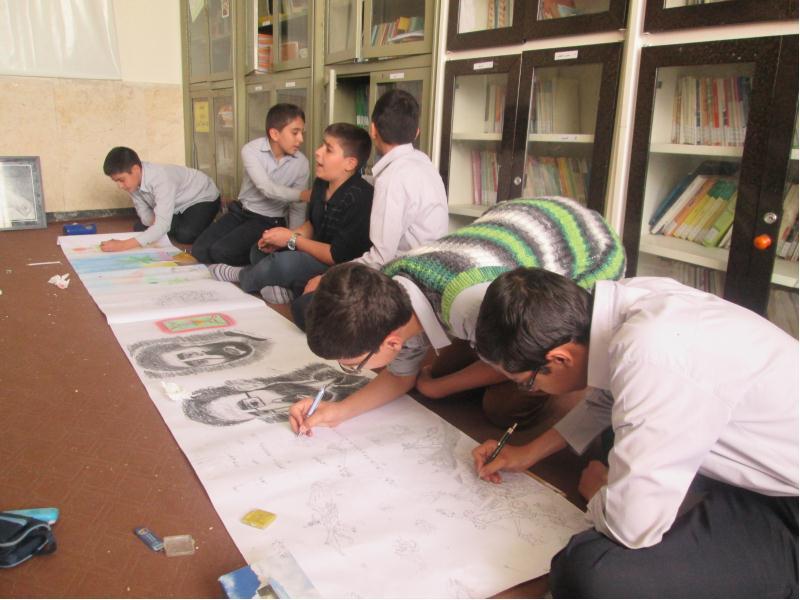 نقاشی همگانی دانش آموزان