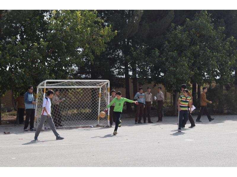 مسابقه فوتبال